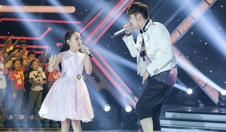 牛欣欣重整河山待后生 牛欣欣灯塔视频 中国新声代好听的歌曲 牛欣欣