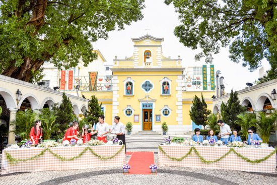 《我们来了》家属出镜高 张杰张歆艺或现身澳