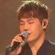 罗允权《那样》在这个季节为了送来温暖