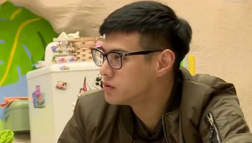 李宇春倪妮姐妹对吼摩擦升级